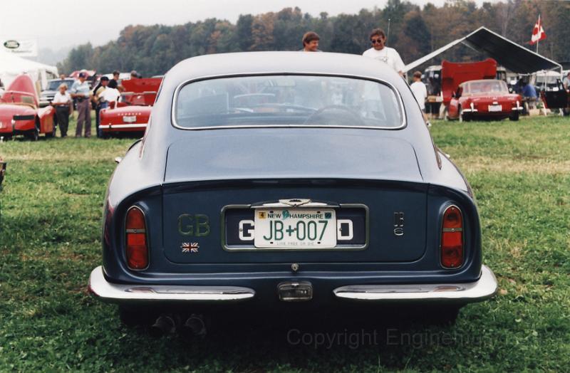 bi98_0004.jpg - Aston Martin DB6
