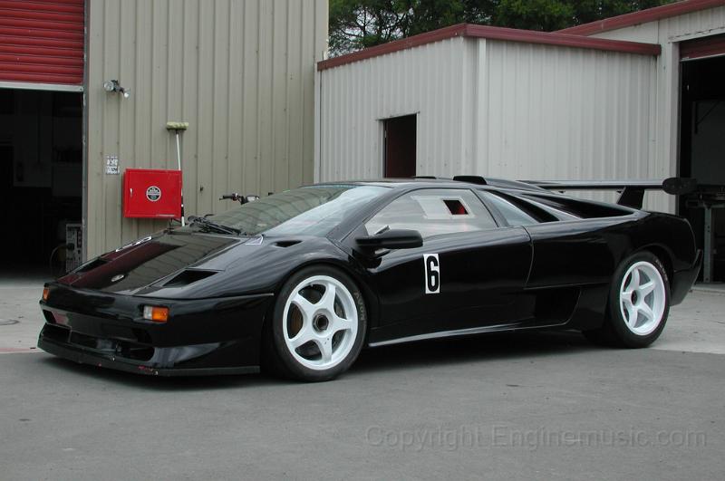 DSCN7997.JPG - 1991 Lamborghini Diablo.  Tag on chassis said "Diablo SV modified for racing for Philippe Charriol Supersport Trophy.  Number 25".